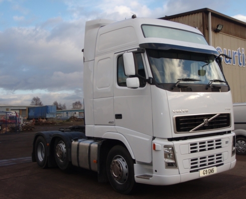 tractor-unit-respary-after-pic